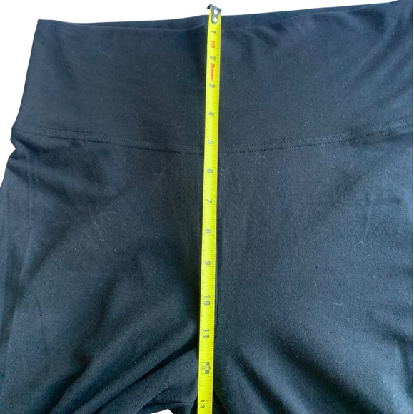 Victoria’s Secret Black Foldover Bootcut Yoga Pants Y2K Style NWT M - Picture 4 of 6